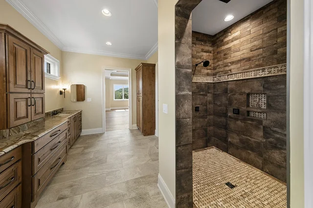 Beaumont Master Bathroom (2) — Providence Builders home